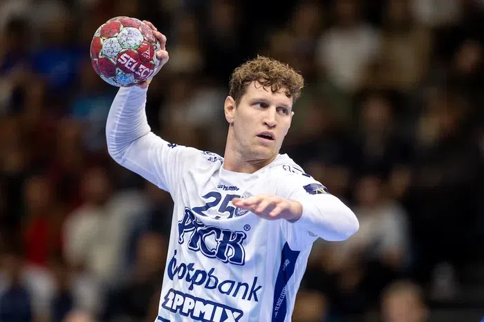 Összetartó csapat az övék - Fotó: Sólya Eliza/pickhandball.hu
