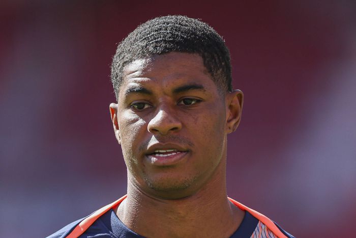 Marcus Rashford leigazolásának véglegesítését szeretné a Barcelona, ha csökkentené fizetését az angol