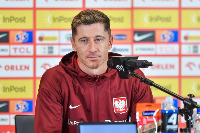 Lewandowskit sok kritika érte a kihagyott büntetője után