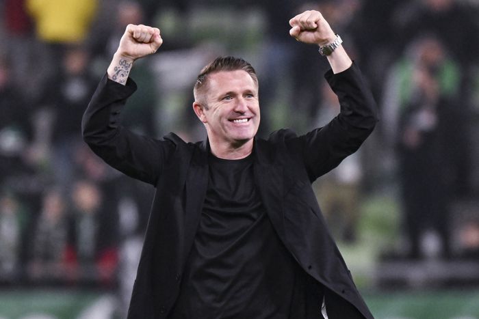 Mindenkit megmosolyogtatott Robbie Keane a sajtótájékoztatón (Fotó: MTI)