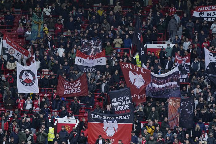 A szurkolót három évre tiltották ki az Old Traffordból