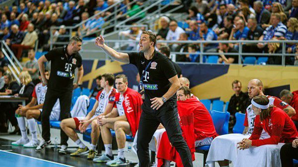 Mintha nem vette volna elég komolyan a meccset a magyar csapat (Fotó: EHF)