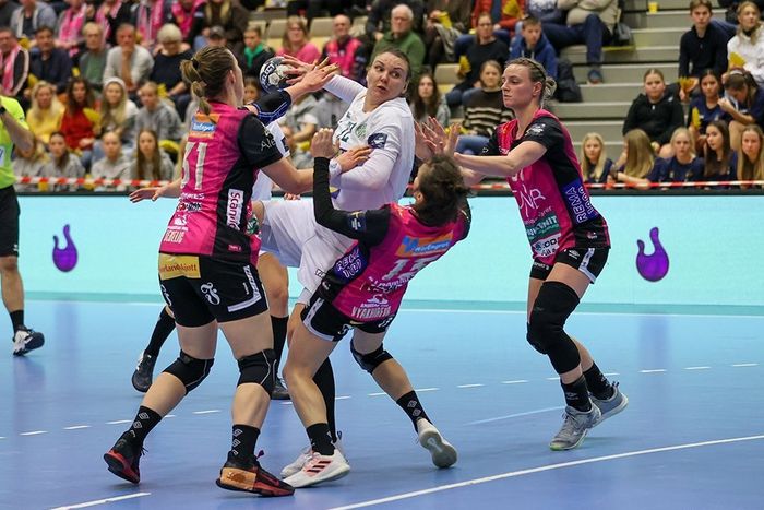Közel volt a bravúrhoz a Fradi, de végletekig kiélezett meccsen kikapott a BL-címvédőtől (Fotó: FTC Kézilabda/Facebook)