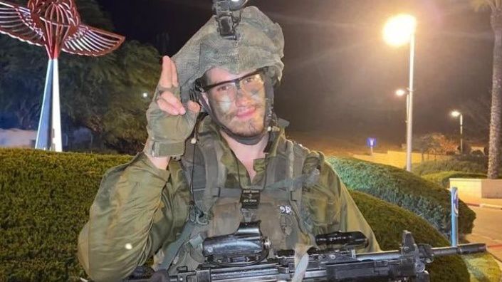 Centiken múlott az élete: tankelhárító gránáttal lőtték ki a Fradi korábbi játékosát Izraelben