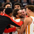 Döbbenet! Félpályás, dudaszós triplával dőlt el az NBA-meccs