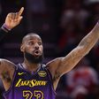 Videón LeBron James parádés zsákolása – 40 évesen is varázsol