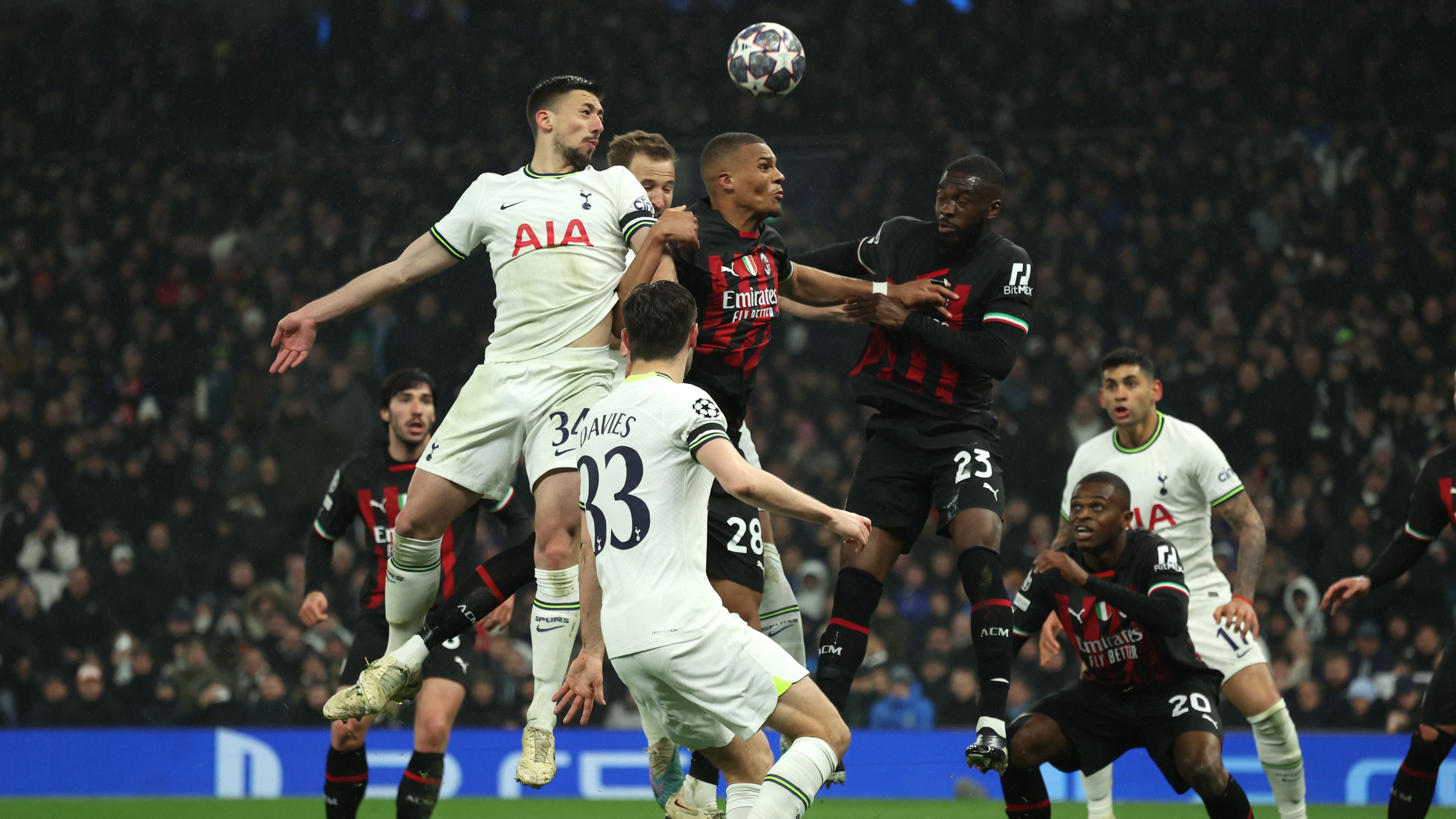 Elég volt a döntetlen, a Milan kiejtette a súlytalan Tottenhamet – videóval