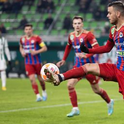 Ezért száműztek három játékost a Vasas első keretéből – a sportigazgató reagált