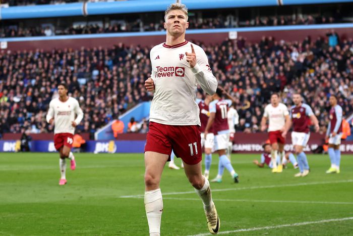 Rasmus Höjlund remek hónapot zárt