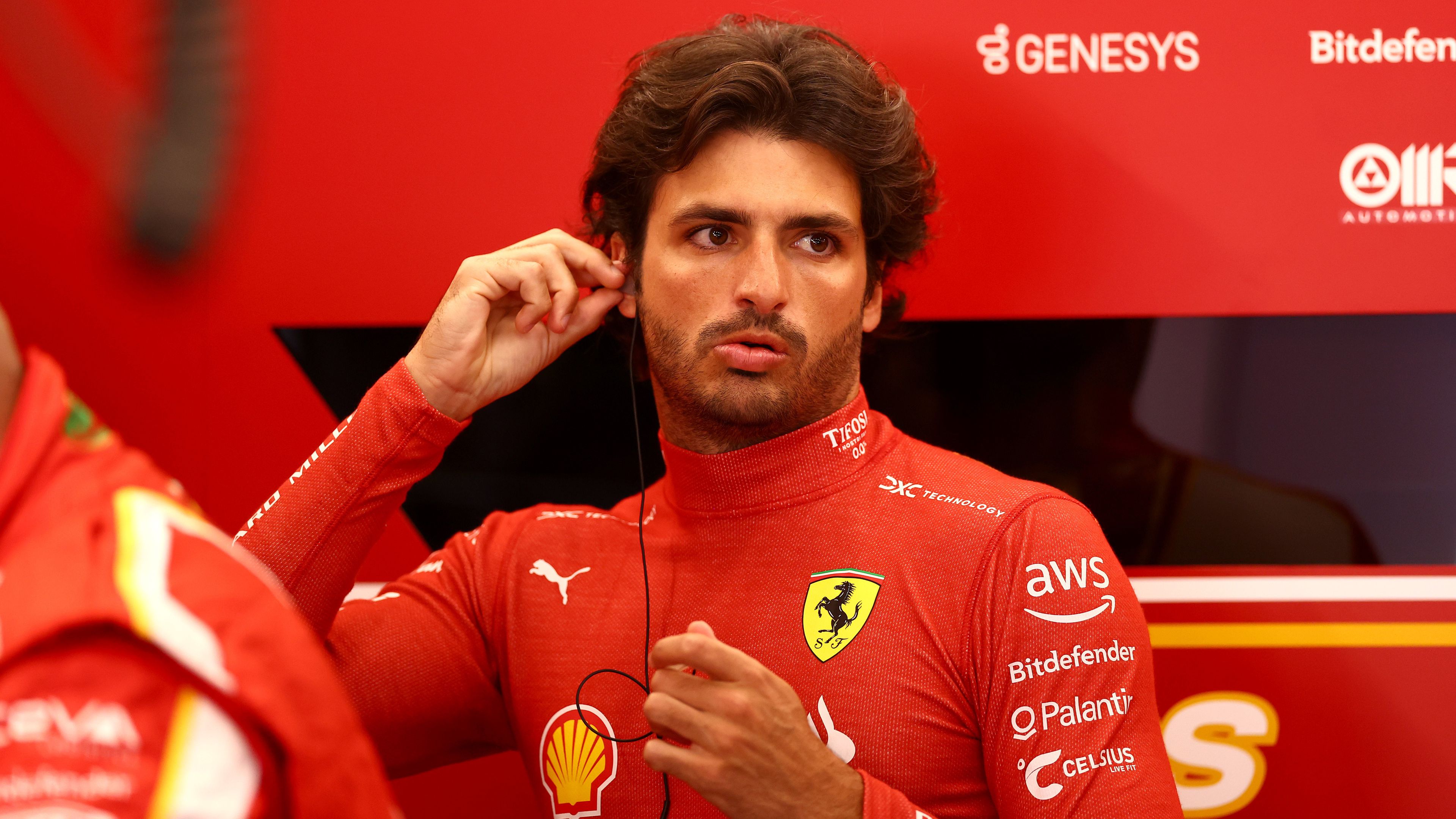 F1-hírek: Sainz túl a műtéten, a Ferrari beszámolt a versenyző állapotáról