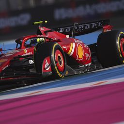 F1-hírek: bemutatkozott a Ferrari 18 éves versenyzője, Verstappené a harmadik szaúdi szabadedzés