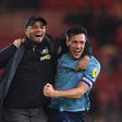 Megvan az első feljutó a Premier League-be; befejezték az eltűnt magyar hegymászó keresését – reggeli hírösszefoglaló