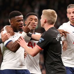 Beszóltak az Arsenal ukrán védőjének: Menj haza háborúzni mozizás helyett!