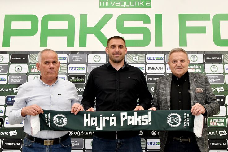 Húsz másodperc alatt megegyeztek: Böde Dániel még egy évig folytatja!