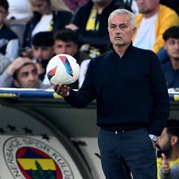 A Fenerbahce elnöke megszólalt José Mourinho jövőjéről