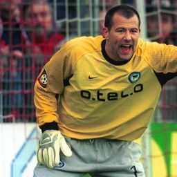 Király Gábor: Amikor az öltözőben magyarul beszéltünk, akkor ránk szóltak, hogy ezt ne csináljuk