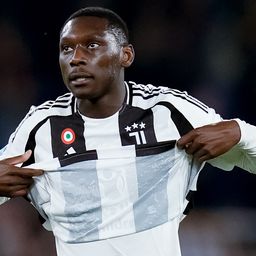 Kolo Muani az olasz élvonalban maradhat