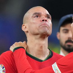 Visszavonult a háromszoros BL-győztes, Európa-bajnok védő