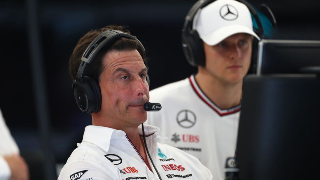 F1-hírek: mentális küzdelmeiről vallott Toto Wolff