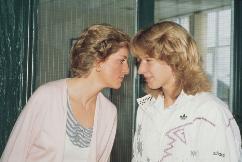 Tinédzserként lett akkora sztár, hogy az angol trónörökös neje, a tragikus sorsú Diana heregnő is szívesen mutatkozott vele (Fotó: Getty Images)
