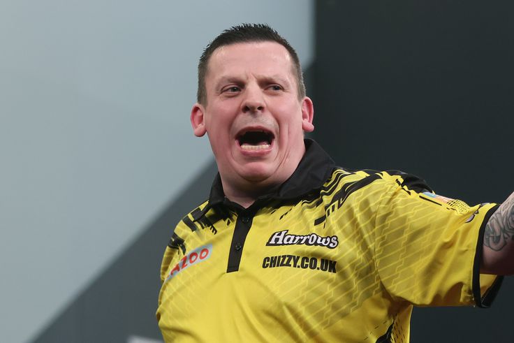 Littlert korán kiejtették, Chisnall győzött a budapesti állomás előtt