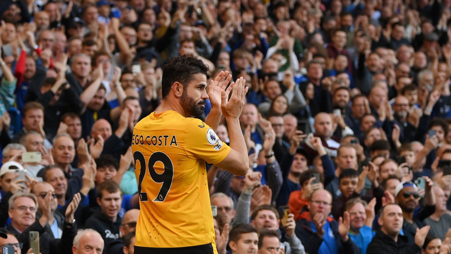 Diego Costa visszatért a Stamford Bridge-re, így fogadta a közönség – videóval