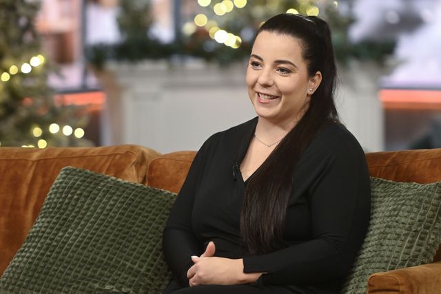 Illés Fanni büszkén nézhette végig az alkotást (Fotó: MTI/Lakatos Péter)