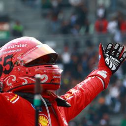 Szem nem marad szárazon: a Ferrari elköszönt Carlos Sainztól