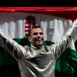 A párizsi olimpia miatt kiemelt jelentőségű a csapatverseny a férfi kardozóknál