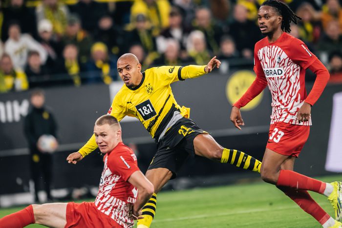 Donyell Malen második gólját Szalai Attila sem tudta megakadályozni
