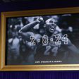 Leleplezte a legendás Kobe Bryant szobrát a Lakers – fotó