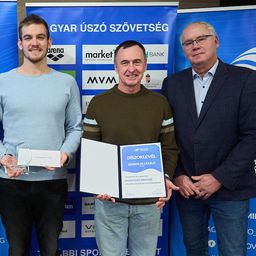 Milák Kristóf is díjat kapott a Magyar Úszó Szövetségtől