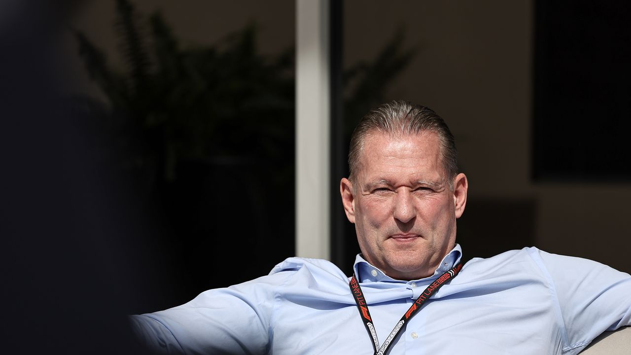 El padre de Verstappen sigue agitando el escándalo de Red Bull