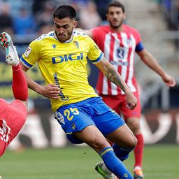 A Cádiz legyőzte az Atléticót; a volt Fradi-csatár duplája nem ért pontot; újra második a Girona