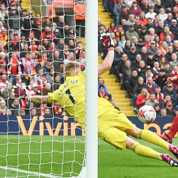 Szalah büntetőt hibázott, de a Liverpool így is felállt az Arsenal ellen