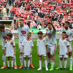 A kiesés mellé több százmilliós futballpályát kaphat a Kisvárda