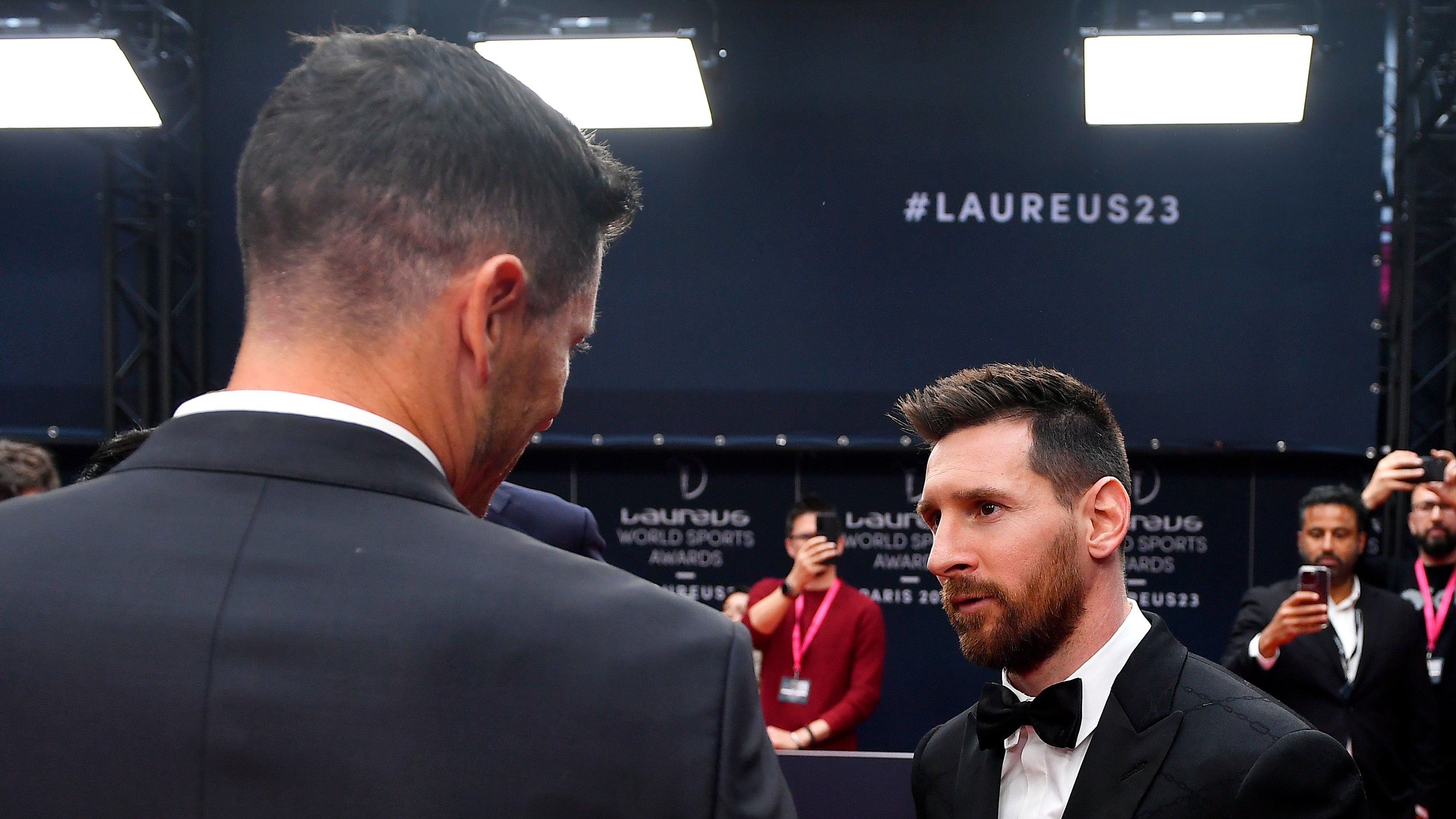 Messi és Lewandowski a Barcelonáról beszélgetett – ez hangzott el a két sztár között