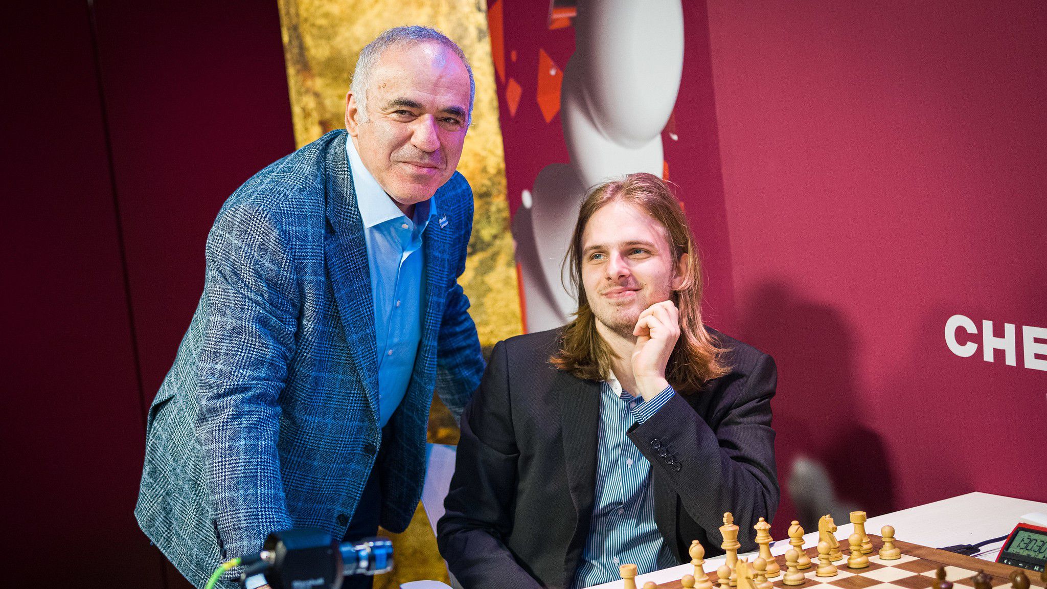 Ricsire minden idők sokak szerint legjobb sakkozója, Garri Kaszparov is kíváncsi (Fotó: Courtesy Grand Chess Tour, Lennart Ootes)