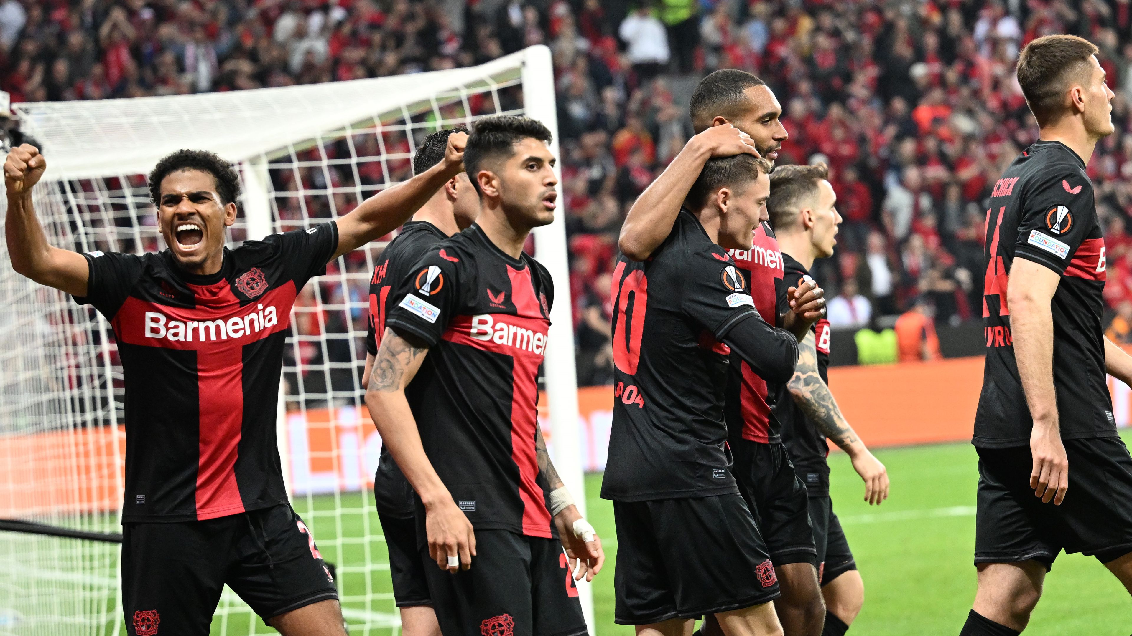 Drámai módon őrizte meg veretlenségét a Leverkusen; kialakult az El-döntő párosítása