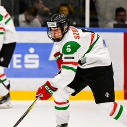 Szongoth Domán 76 év után a legfiatalabb játékos a hoki-vb-n