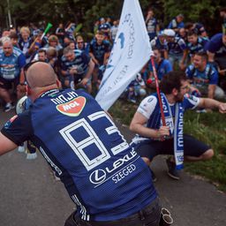 Lenyűgöző hangulat, így vonultak a Szeged szurkolói a Veszprém elleni döntő előtt – galéria