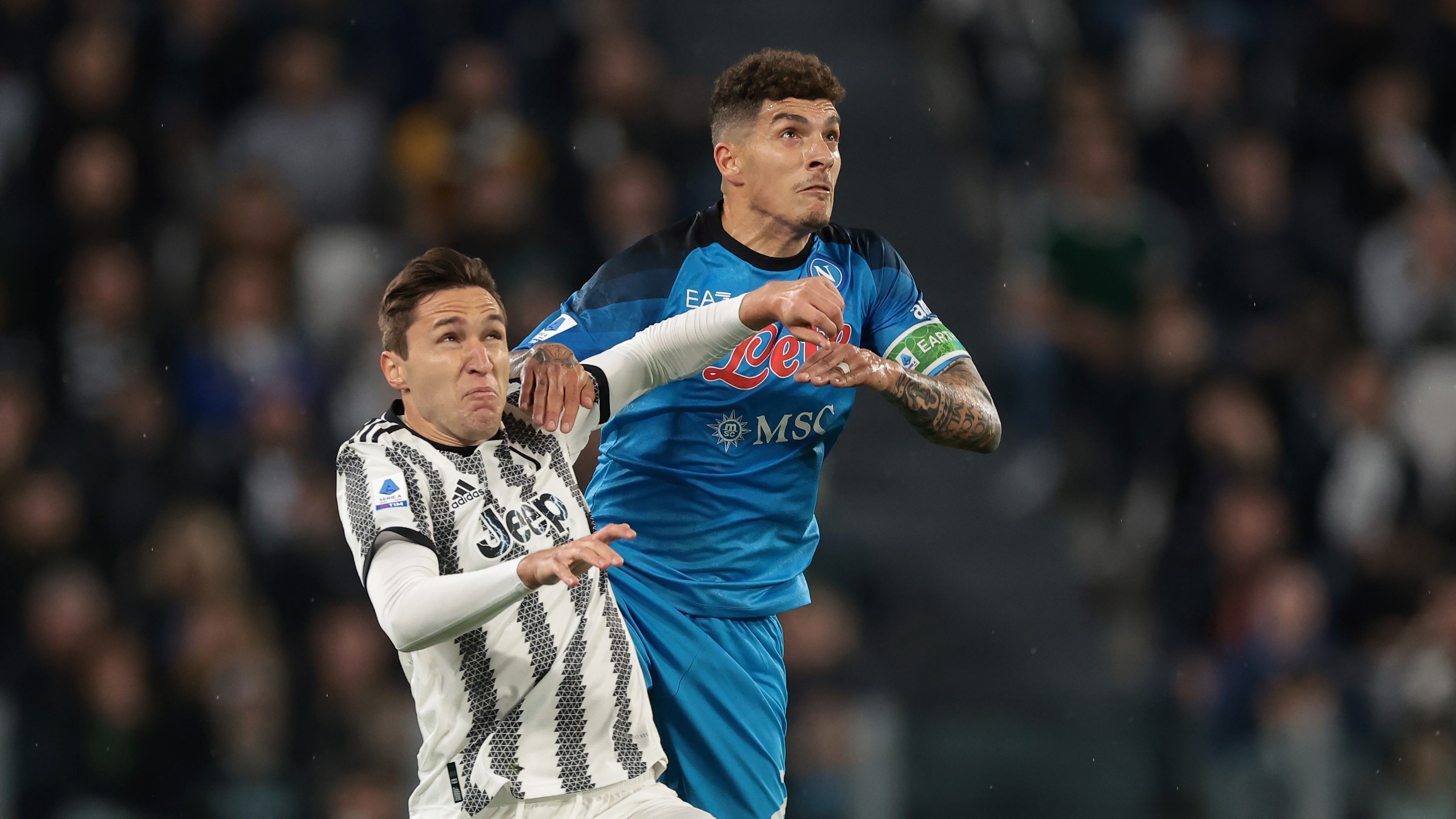 Olasz válogatott sztárjait cserélné el egymással a Juventus és a Napoli