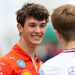 F1–hírek: már aláírt a Haashoz a 19 éves pilóta – sajtóhír