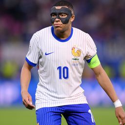 „Mbappé nem méltó a kapitányi karszalagra" – vallja a korábbi világ- és Európa-bajnok középpályás