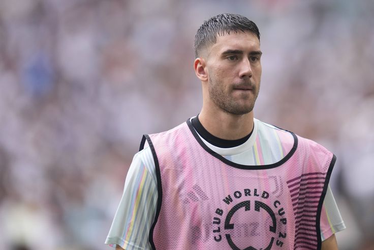 Mindent elkövet a Juventus, hogy megszabaduljon válogatott támadójától