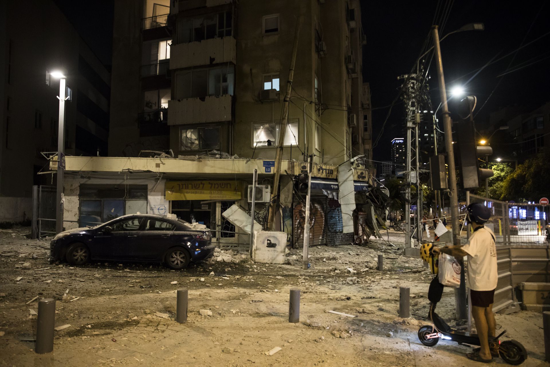 A Gázából kilőt rakéták a fovárosban, Tel-Avivban is pusztítottak (Fotó: Getty Images)