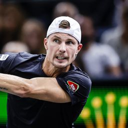 Fucsovics kiesett a negyeddöntőben