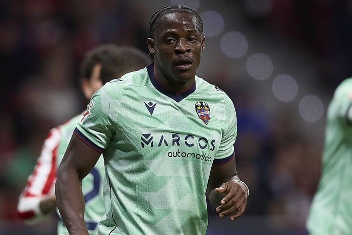 Eyong remek formában van