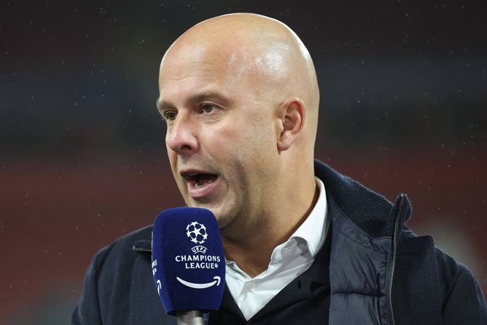 Arne Slot nyilatkozott a City elleni mérkőzés előtt