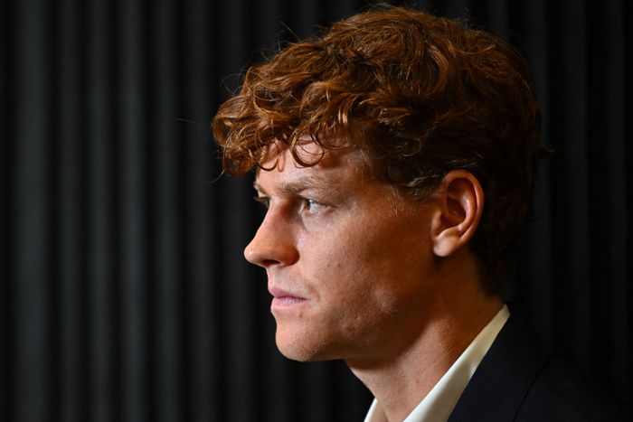 Sinner sok pénzt veszített